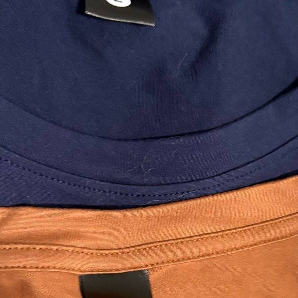 Athletic Men’s Large T-Shirts in Navy and Orange. - Picture 4 of 6